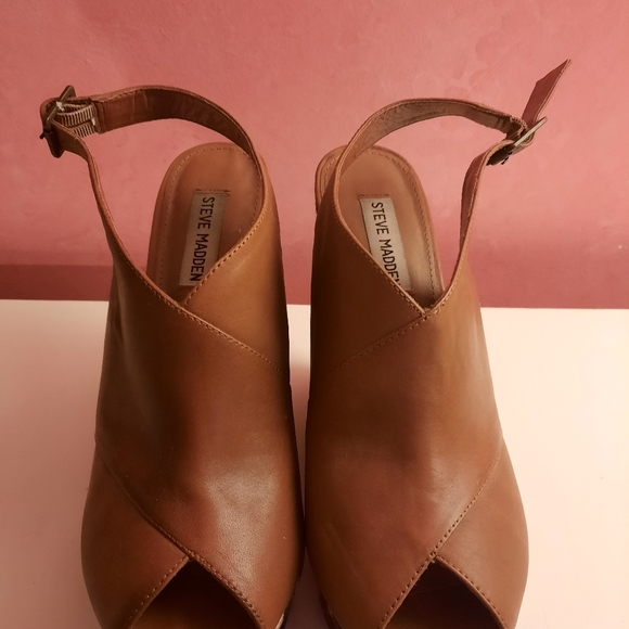 Steve Madden tan peep toe wedge - Picture 5 of 10